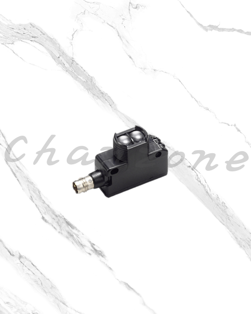 陽明電機 US系列-直接反射式/M8接頭型 M18 Uni型光電傳感器 UR-10P-M8