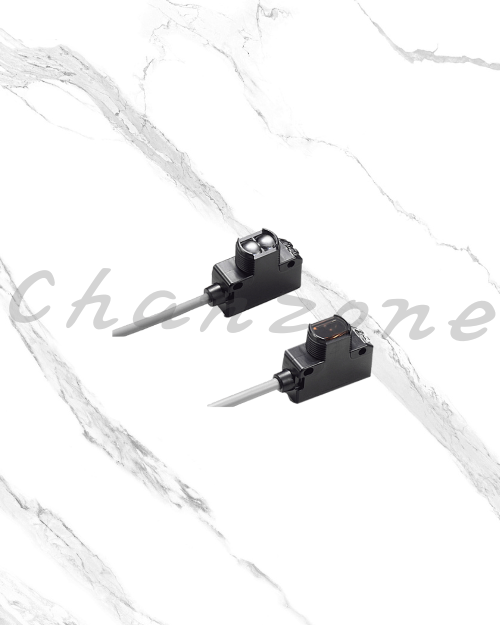 陽明電機 US系列-對照式 M18 Uni型光電傳感器 UT-20MP